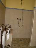Vista paricla baño acceso minusválidos en Casa Molinero 7 personas